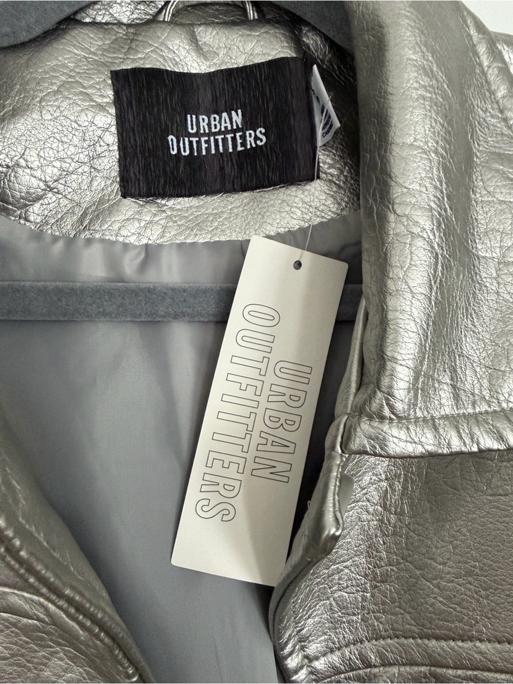 UO Sydney Faux Leather Oversized Dad Jacket at Urban Outfitters Size Small - Picture 5 of 9